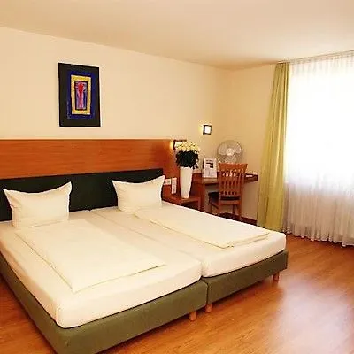 ****  Memphis Hotel Frankfurt am Main Germany